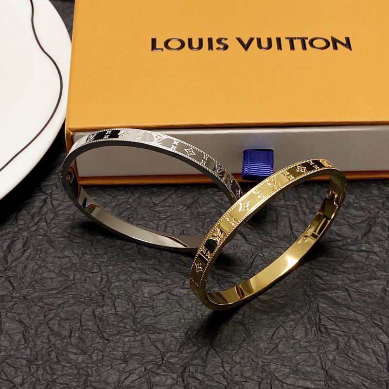 LV Bracelet 03lyr504